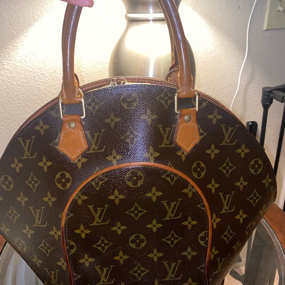 SOLD Authentic Louis Vuitton Eclipse MM Hand Bag - Picture 6 of 12